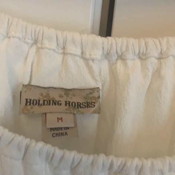 Top - Picture 2 of 3